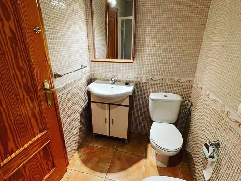 Apartamentos Colon Pondos Linares (Jaen) Exterior foto